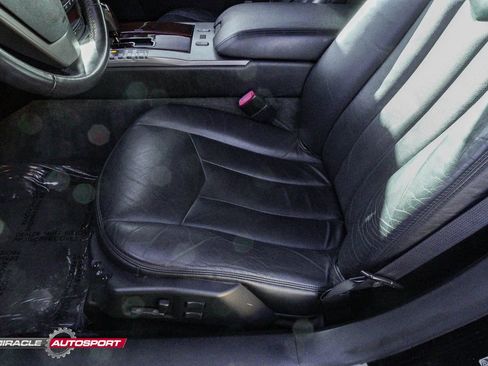 Used 2005 Cadillac XLR image 18