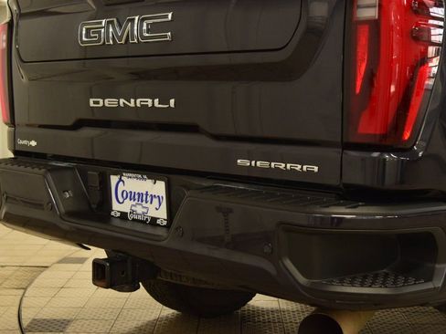Used 2024 GMC Sierra 2500 Denali Ultimate image 23