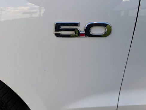 Used 2018 Ford Mustang GT Premium RWD image 27