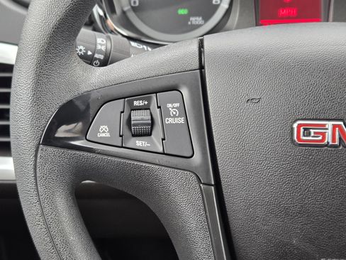 Used 2012 GMC Terrain SLE w/ LPO, Chrome Package image 26