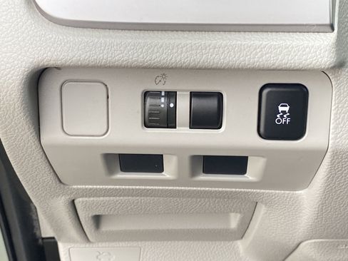 Used 2014 Subaru Forester 2.5i Premium w/ Popular Package #2 image 14