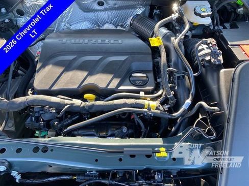 New 2026 Chevrolet Trax LT w/ Driver Confidence Package image 12