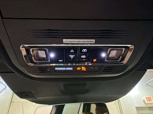 Certified 2025 Lincoln Aviator Reserve w/ Jet Appearance Package AWD/4WD image 26