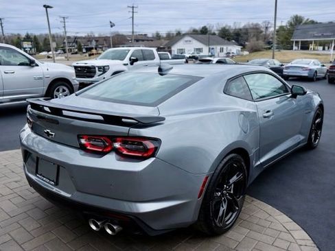 Used 2024 Chevrolet Camaro SS image 6