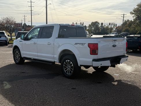 Used 2019 Ford F150 Lariat image 3