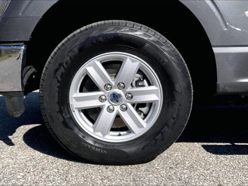 Used 2022 Ford F150 XL w/ Equipment Group 101A High AWD/4WD image 9