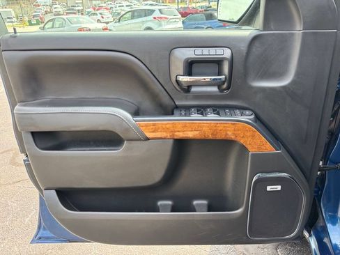 Used 2017 Chevrolet Silverado 1500 High Country RWD image 14
