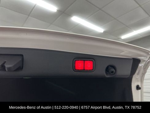 Certified 2020 Mercedes-Benz E 350 Sedan image 29