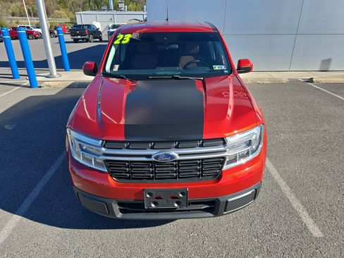 Used 2023 Ford Maverick Lariat w/ Lariat Luxury Package image 9