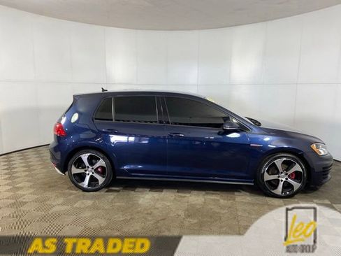 Used 2015 Volkswagen Golf 4-Door FWD image 5