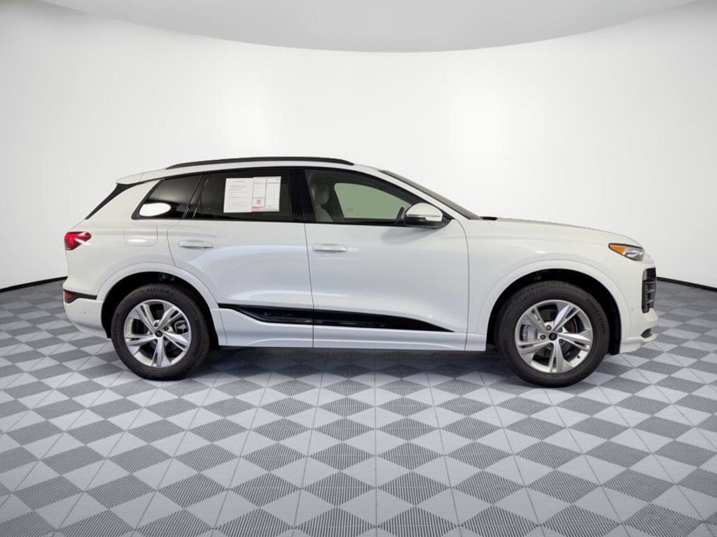 Certified 2025 Audi Q6 e-tron Premium w/ Convenience Package RWD image 8