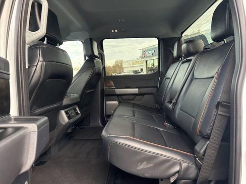 Used 2026 Ford F450 Lariat w/ FX4 Off-Road Package image 40