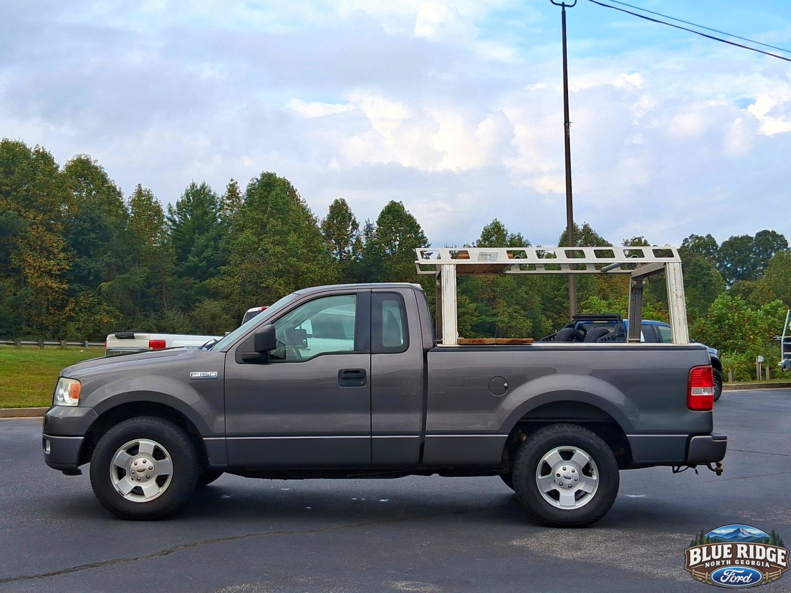 Used 2005 Ford F150 XL RWD image 2