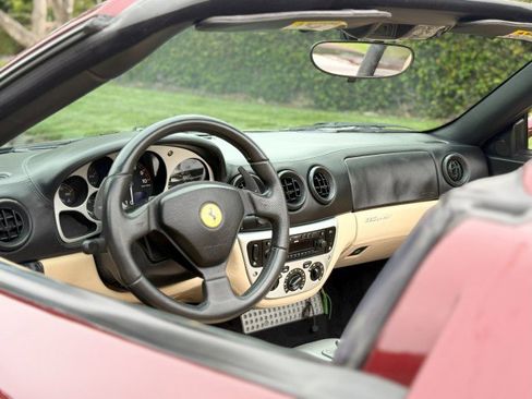 Used 2004 Ferrari 360 Spider image 28