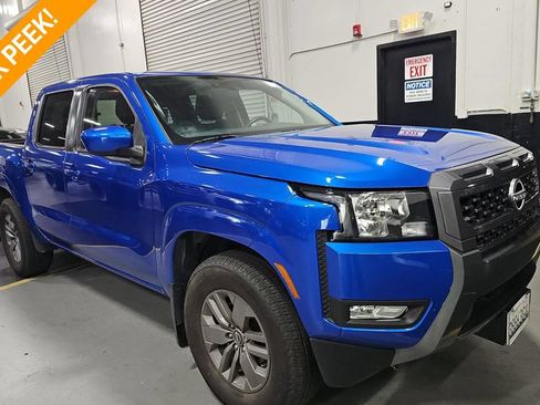 Used 2025 Nissan Frontier SV w/ SV Convenience Package RWD image 1