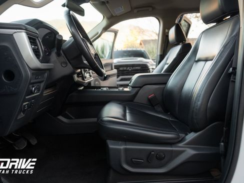 Used 2022 Ford Expedition Max XLT image 28