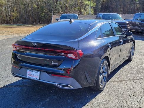 Used 2021 Kia K5 LX image 2
