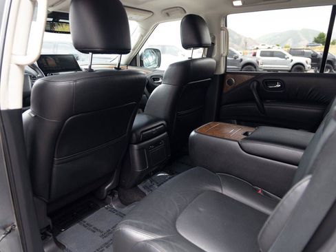 Used 2023 Nissan Armada SL w/ Captain's Chairs Package AWD/4WD image 14