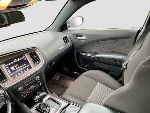 Used 2022 Dodge Charger GT w/ Blacktop Package image 21