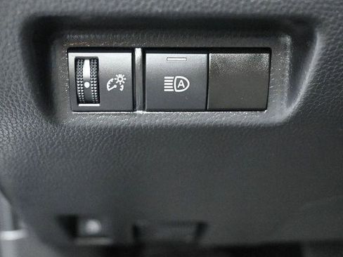 Certified 2025 Toyota RAV4 XLE AWD/4WD image 21