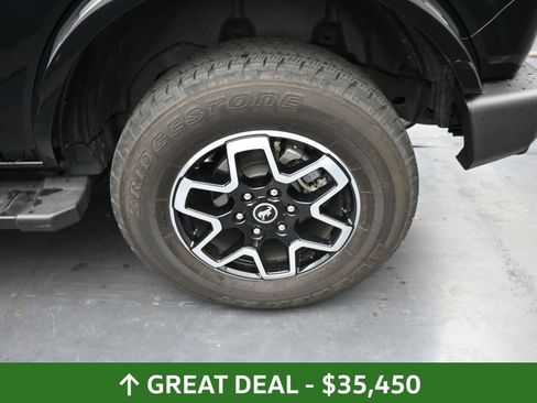 Used 2022 Ford Bronco Outer Banks image 17