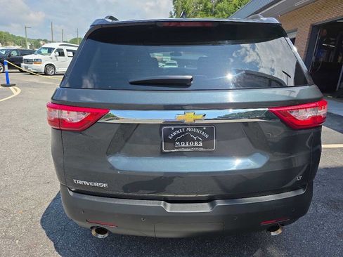 Used 2019 Chevrolet Traverse LT image 4