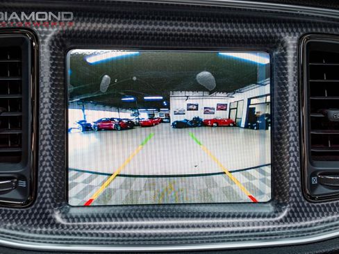 Used 2016 Dodge Challenger SRT Hellcat RWD image 92