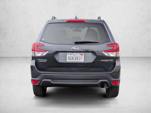 Used 2019 Subaru Forester w/ Alloy Wheel Package image 6