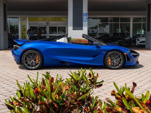Used 2020 McLaren 720S Luxury image 44