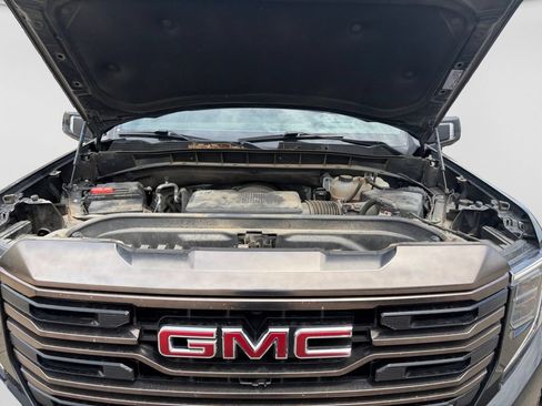 Used 2023 GMC Sierra 1500 AT4X AWD/4WD image 21