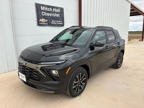 New 2026 Chevrolet TrailBlazer ACTIV w/ Convenience Package FWD image 6