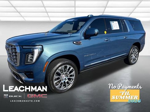 Certified 2025 GMC Yukon XL Denali w/ Sun & Power Step Package image 10