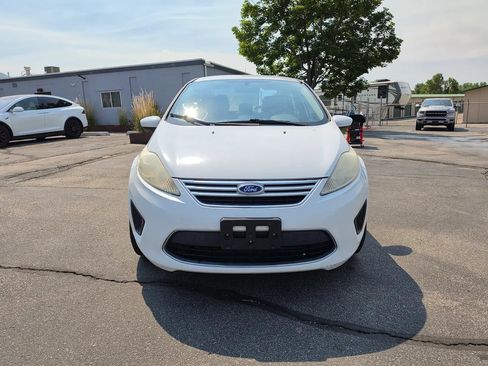 Used 2012 Ford Fiesta SE FWD image 17