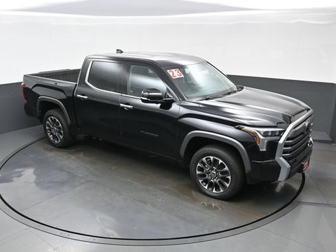 Used 2023 Toyota Tundra Limited AWD/4WD image 33