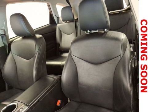 Used 2017 Toyota Prius V Five w/ Advanced Technology Package FWD image 16