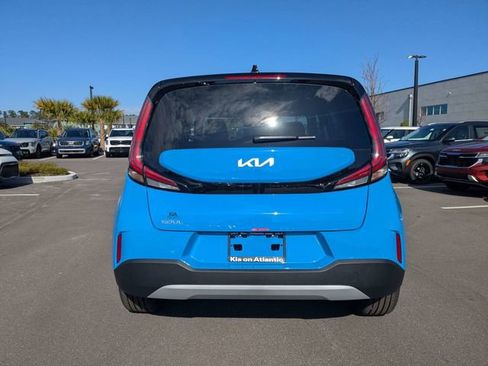 New 2025 Kia Soul EX image 4