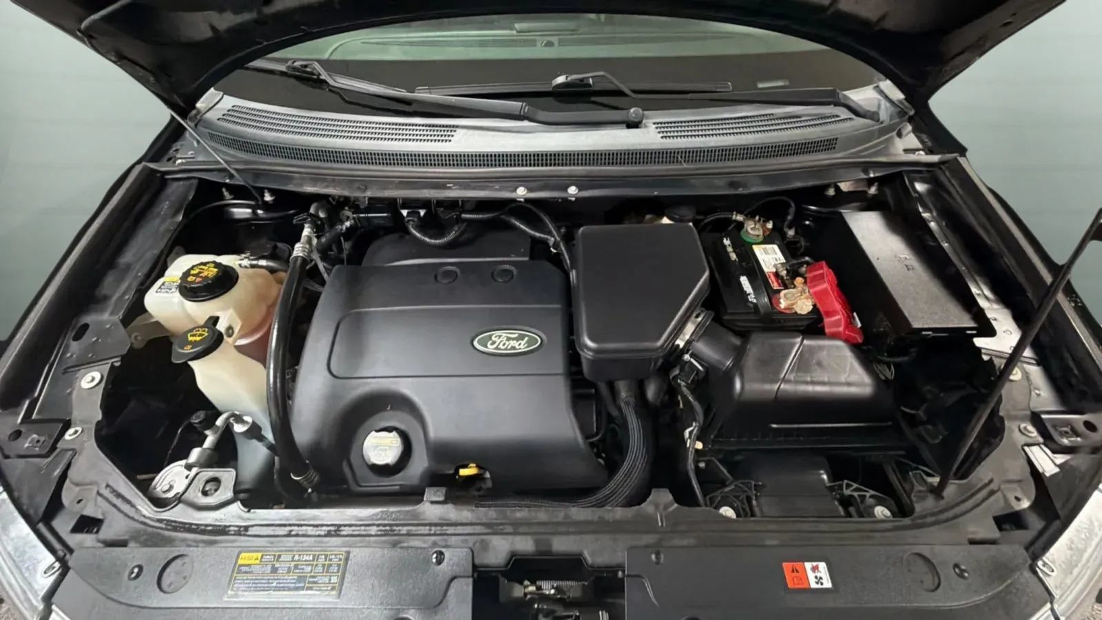 Used 2013 Ford Edge Limited FWD image 22