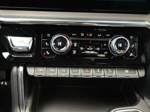 Used 2024 GMC Sierra 1500 Denali image 22