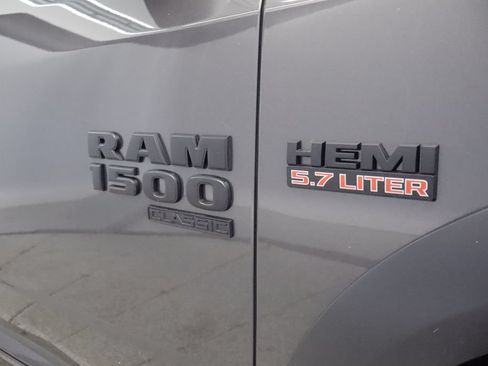 Certified 2019 RAM 1500 Warlock AWD/4WD image 14
