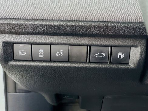 Used 2025 Toyota Camry LE w/ Convenience Package FWD image 14