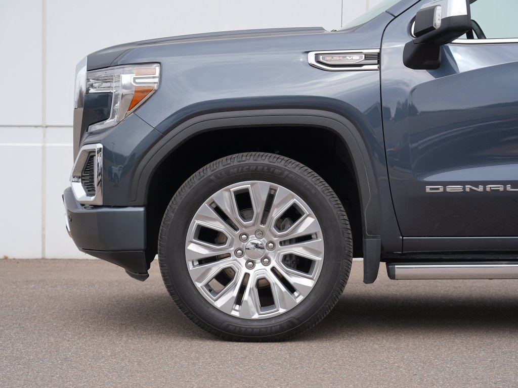 Used 2021 GMC Sierra 1500 Denali w/ Denali Premium Package AWD/4WD image 12
