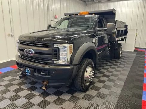 Used 2019 Ford F550 4x4 Regular Cab Super Duty image 8