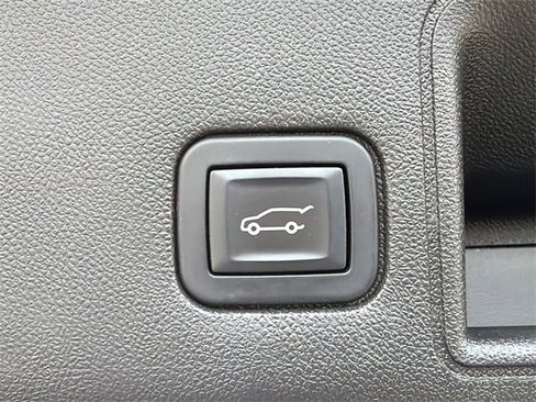 Used 2019 GMC Terrain Denali image 19