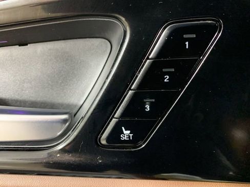Used 2022 Acura MDX SH-AWD w/ Technology Package image 19