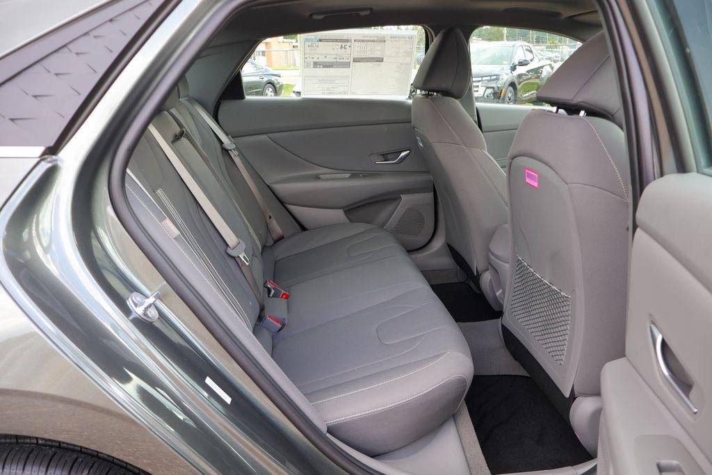 New 2026 Hyundai Elantra SEL Sport Premium FWD image 10