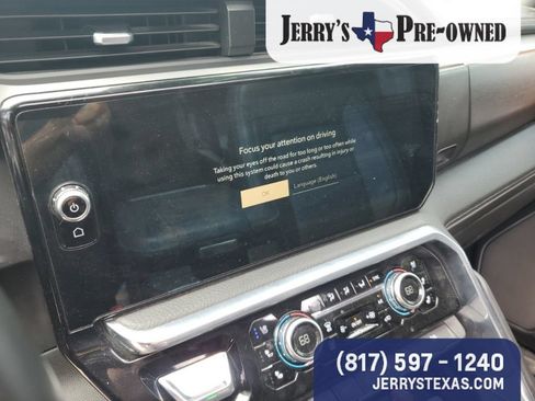 Used 2023 GMC Sierra 1500 Denali w/ Denali Reserve Package AWD/4WD image 15