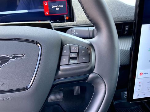 Used 2025 Ford Mustang Mach-E Premium RWD image 24