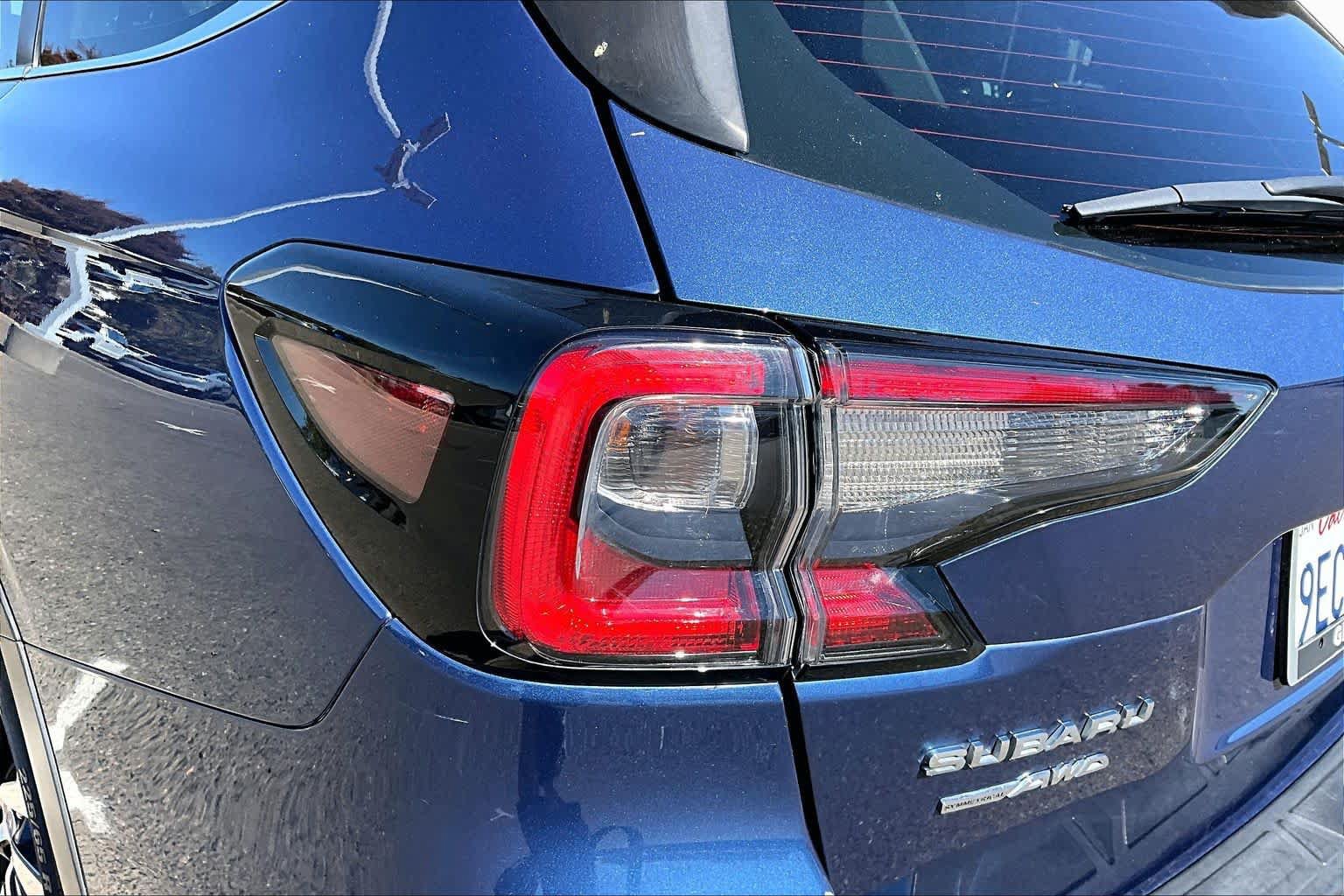 Used 2022 Subaru Outback AWD/4WD image 28