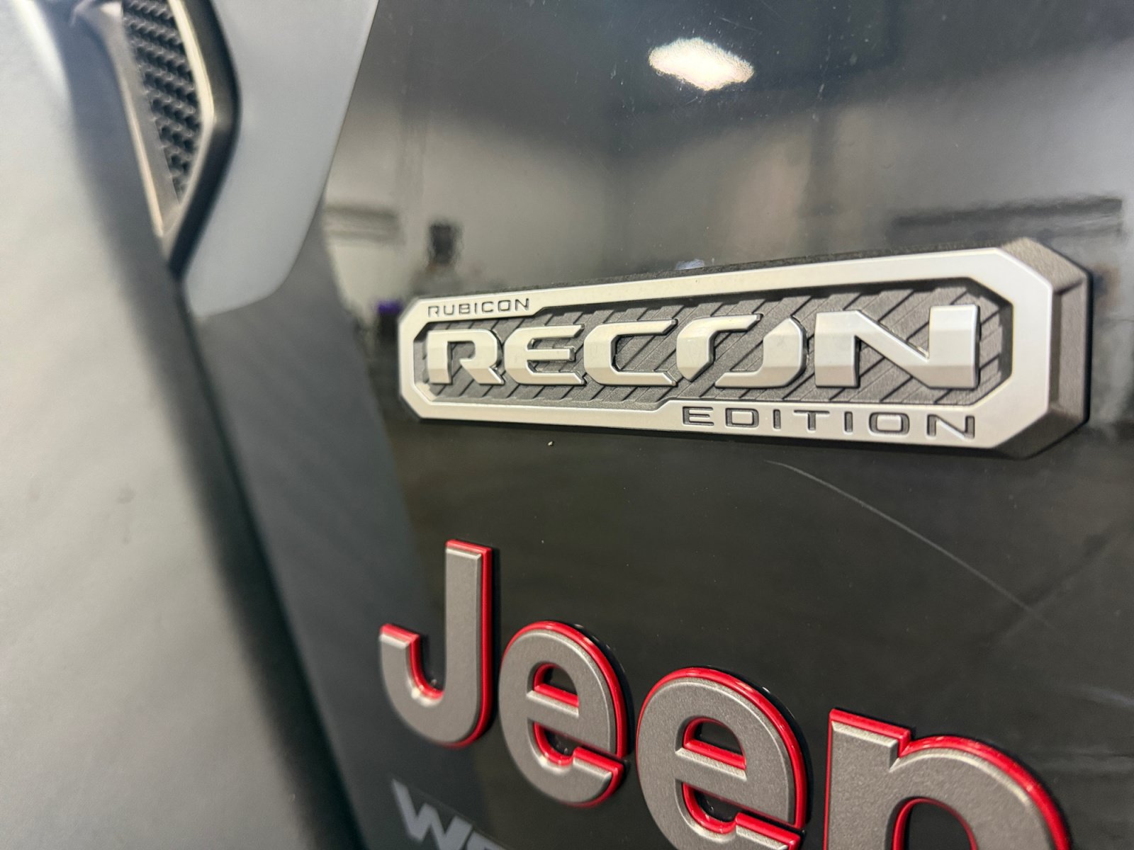 Used 2020 Jeep Wrangler Unlimited Rubicon w/ Quick Order Package 28Y Recon AWD/4WD image 12
