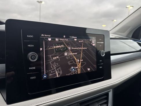 New 2026 Volkswagen Taos SEL AWD/4WD image 14